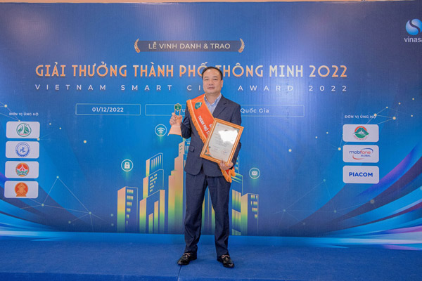 Công ty Cyber Eye vinh dự đón nhận Giải thưởng Thành phố thông minh Việt Nam 2022 cho hạng mục Giải Pháp Cho Chính Quyền Số Xuất Sắc