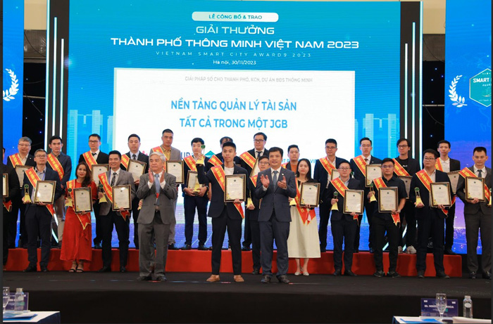Lần Đầu Tiên Một Giải Pháp Phần Mềm Đến Từ Đài Loan – JGB Smart Property Đoạt Giải Thành Phố Thông Minh Việt Nam 2023